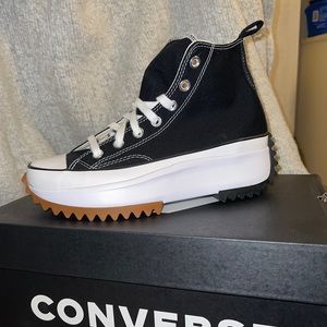 BRAND NEW Converse Run Star Hike Hi - Black